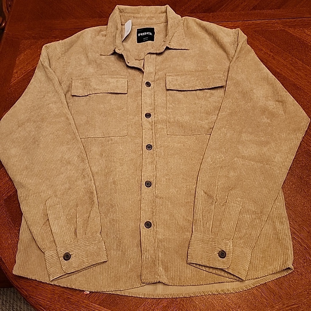 RSQ Men's Tan Corduroy Shirt Medium NWT Oversized Long Sleeve Button-Up A1